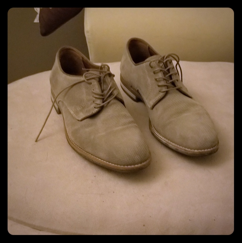 Men's shoes